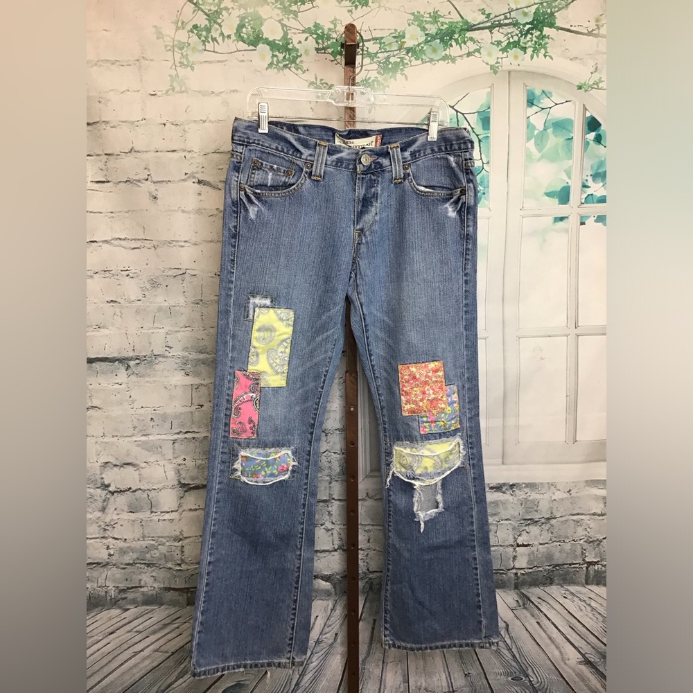 Levi’s 9